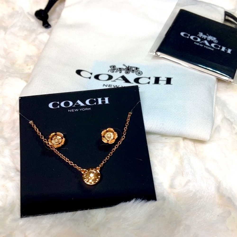 COACH Open Circle Necklace and Tea Rose Stud Earrings Set